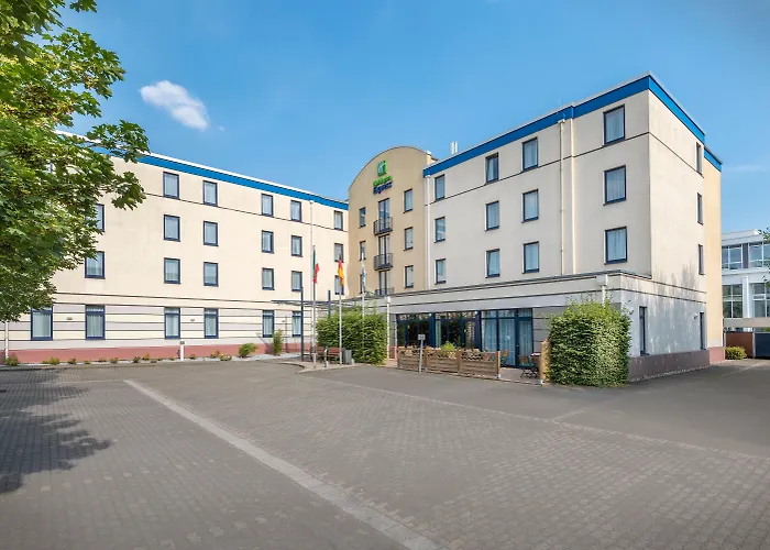 Holiday Inn Express By Ihg